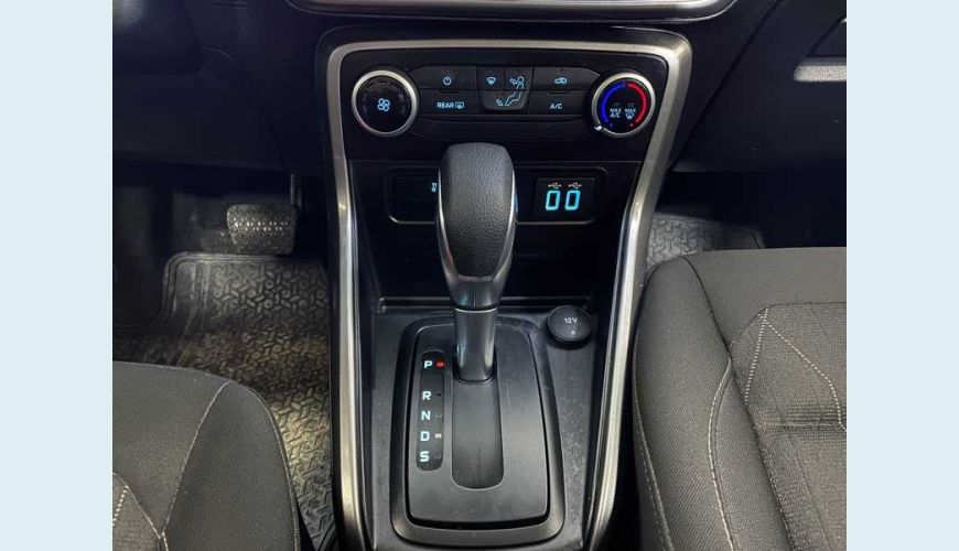 FORD ECOSPORT SE 1.5 AUT. FLEX - VERMELHO - 2019 Foto 10 (Grande)