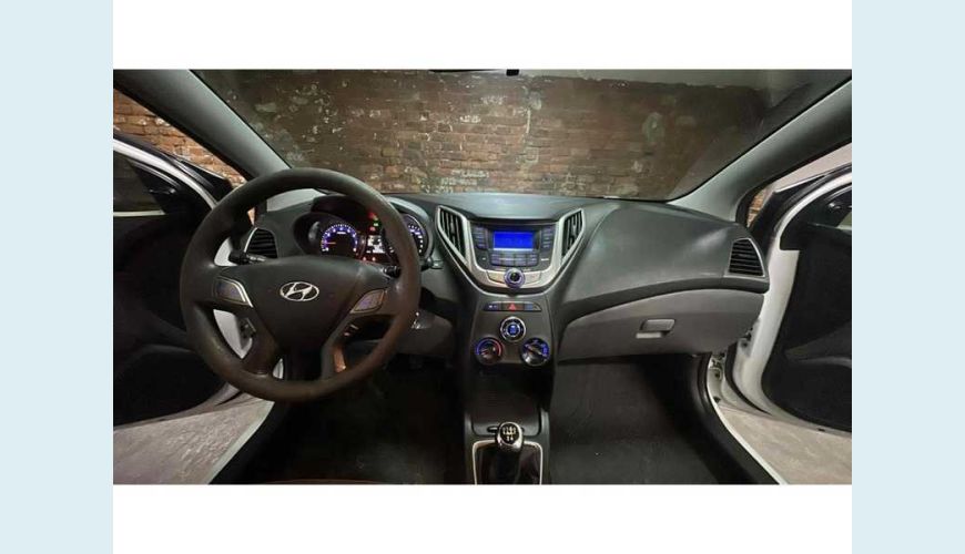 HYUNDAI HB 20S 1.6 COMFORT STYLE FLEX - BRANCO - 2015 Foto 10 (Grande)