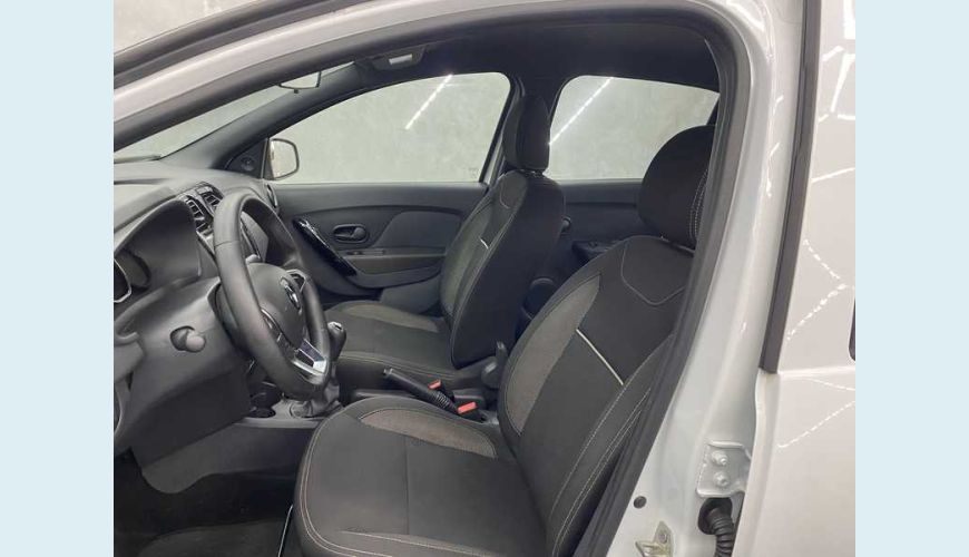 RENAULT LOGAN ZEN 1.0 12V SCE FLEX - BRANCO - 2022 Foto 10 (Grande)