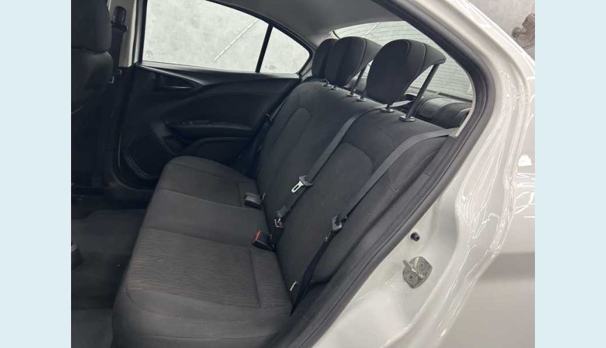 FIAT CRONOS DRIVE 1.0 FLEX MT - BRANCO - 2023 Foto 10 (Grande)