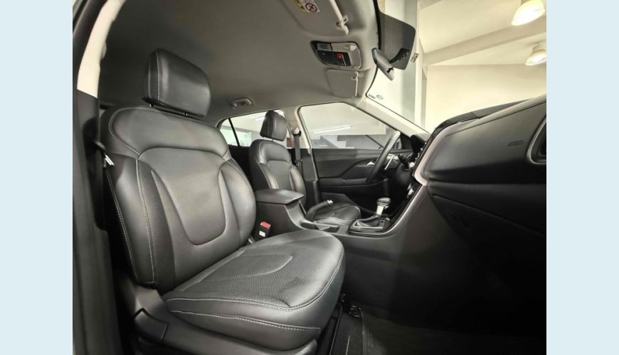 HYUNDAI CRETA - CINZA - 2023 Foto 10 (Grande)