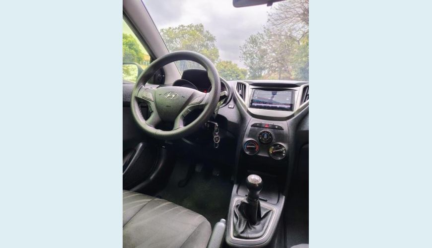 HYUNDAI HB 20 1.0 COMFORT - PRETO - 2015 Foto 10 (Grande)