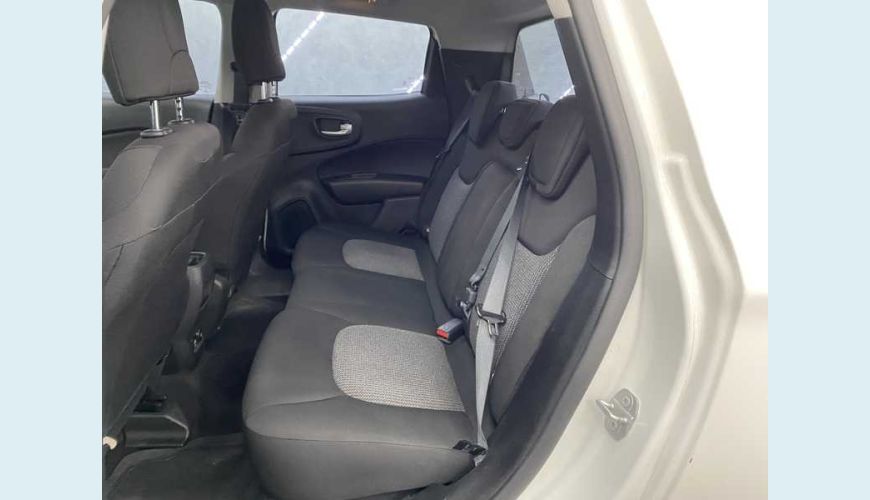 FIAT TORO ENDURANCE 1.8 AT6 FLEX AUT. - BRANCO - 2022 Foto 10 (Grande)