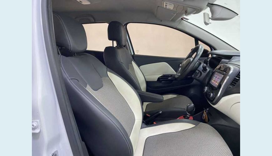 RENAULT CAPTUR INTENSE 2.0 16V AUT. FLEX - BRANCO - 2018 Foto 10 (Grande)