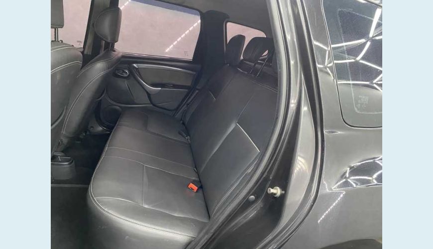 RENAULT DUSTER 2.0 16V DYNAMIQUE FLEXAUT. - PRETO - 2014 Foto 10 (Grande)