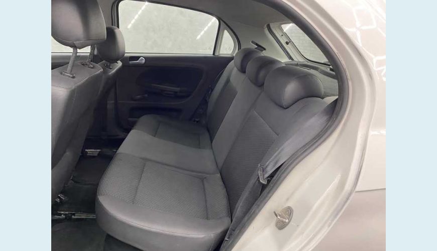 VOLKSWAGEN GOL 1.0 12V FLEX - BRANCO - 2019 Foto 10 (Grande)