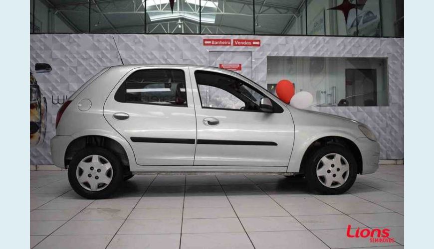 CHEVROLET CELTA LT 1.0 FLEX - PRATA - 2012 Foto 10 (Grande)