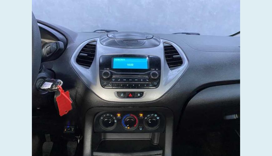 FORD KA SEDAN SE 1.5 12V FLEX - BRANCO - 2020 Foto 10 (Grande)