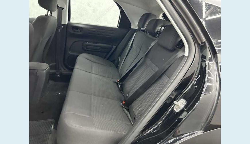 CITROËN C4 CACTUS 1.6 FEEL AUT. FLEX - PRETO - 2022 Foto 10 (Grande)
