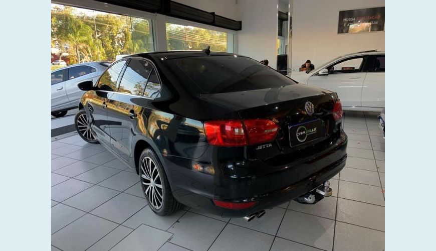 VOLKSWAGEN JETTA 2.0T - PRETO - 2014 Foto 10 (Grande)