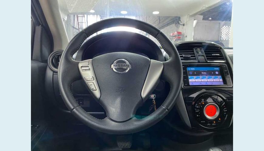 NISSAN VERSA 1.6 16V SV FLEXSTART CVT FLEX - PRATA - 2018 Foto 10 (Grande)