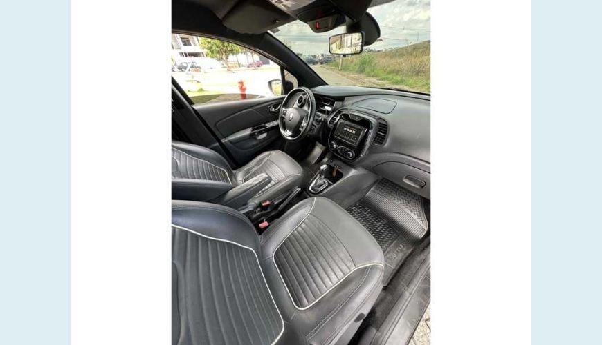 RENAULT CAPTUR INTENSE 1.6 16V SCE CVT FLEX - PRETO - 2020 Foto 10 (Grande)