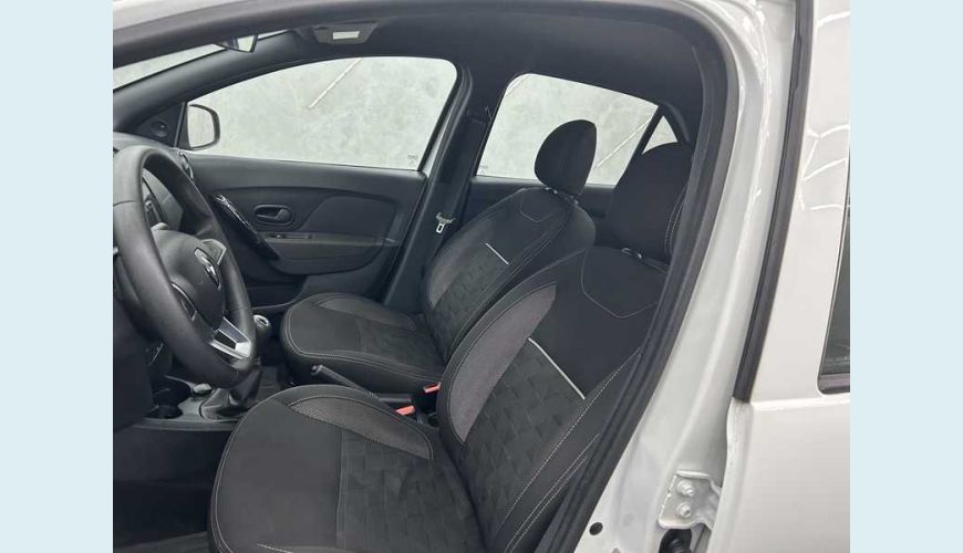RENAULT LOGAN ZEN 1.0 12V SCE FLEX - BRANCO - 2023 Foto 10 (Grande)