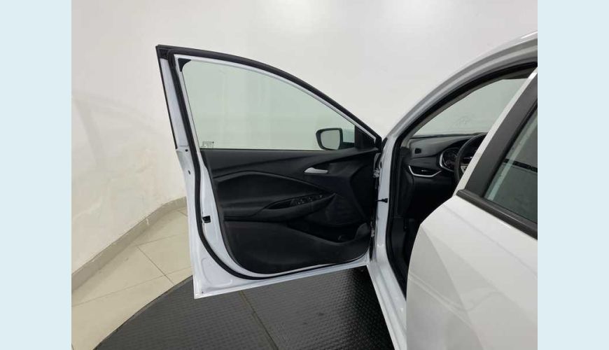 CHEVROLET ONIX PLUS 1.0 LT FLEX - BRANCO - 2020 Foto 10 (Grande)