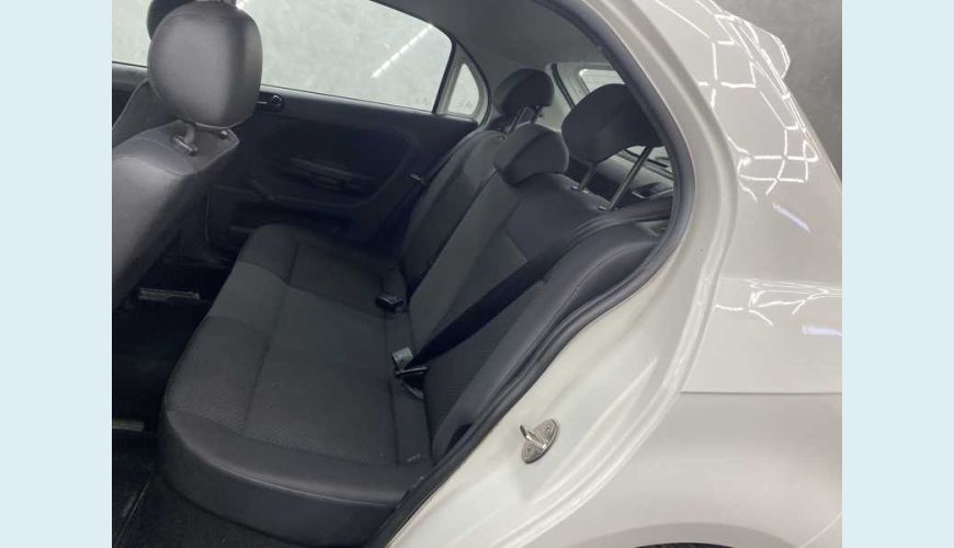 VOLKSWAGEN GOL 1.0 12V FLEX - BRANCO - 2022 Foto 10 (Grande)
