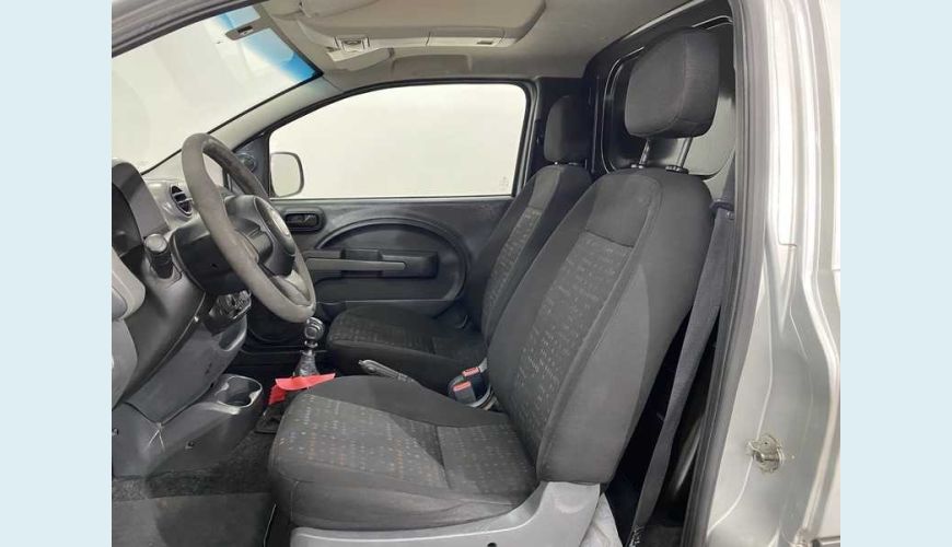 FIAT FIORINO 1.4 HARD WORKING FLEX - PRATA - 2019 Foto 10 (Grande)