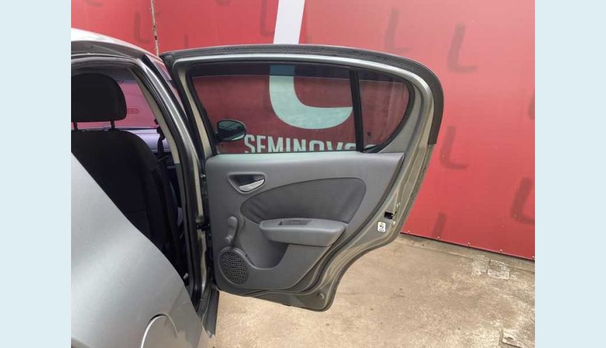 FIAT PALIO ATTRACTIVE 1.0 8V FLEX - CINZA - 2013 Foto 10 (Grande)