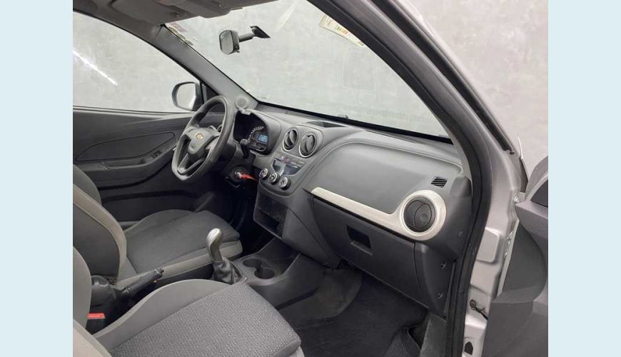 CHEVROLET MONTANA LS 1.4 FLEX - PRATA - 2020 Foto 10 (Grande)
