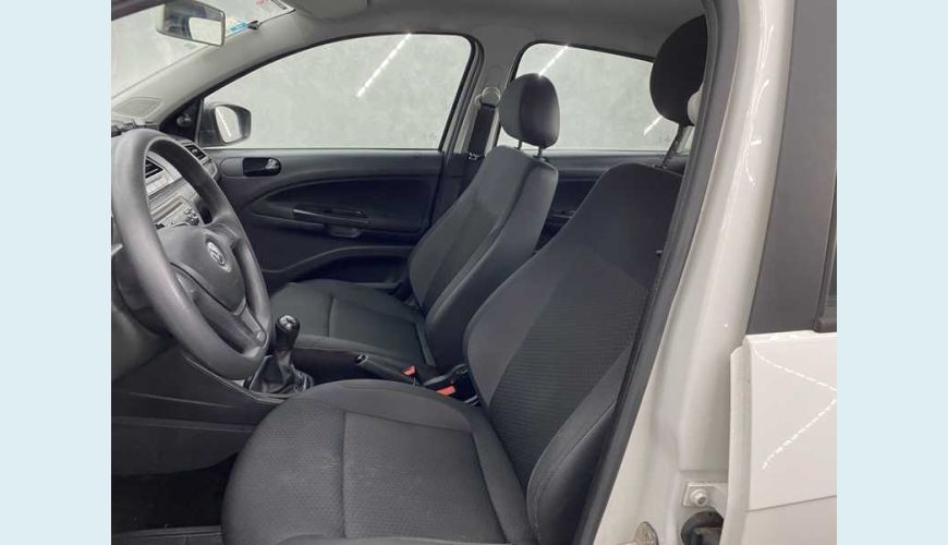 VOLKSWAGEN VOYAGE 1.6 - BRANCO - 2022 Foto 10 (Grande)