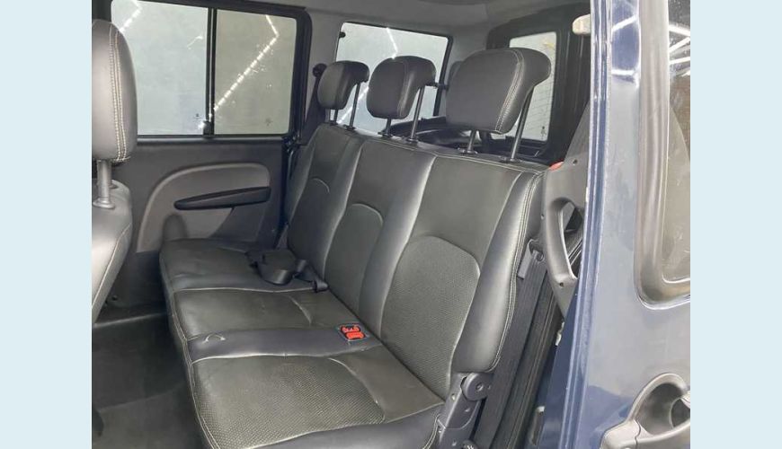 FIAT DOBLO ADVENTURE 1.8 FLEX - AZUL - 2014 Foto 10 (Grande)