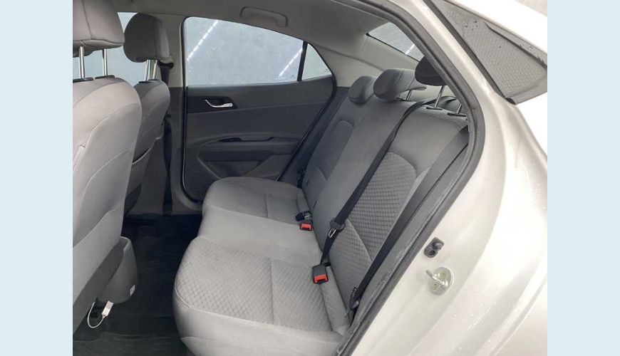 HYUNDAI HB 20S 1.6 VISION AUT. FLEX - BRANCO - 2020 Foto 10 (Grande)