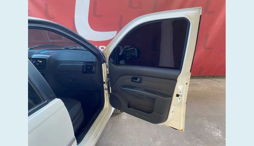 FIAT PALIO WEEKEND ATTRACTIVE 1.4 FIRE FLEX - BRANCO - 2020 Foto 10 (Grande)