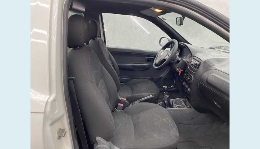 FIAT STRADA HARD WORKING 1.4 FLEX CS - BRANCO - 2020 Foto 10 (Grande)