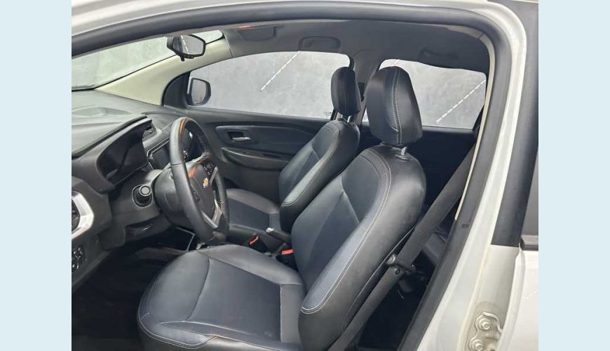 CHEVROLET SPIN PREMIER 1.8 (AUT.) - BRANCO - 2023 Foto 10 (Grande)