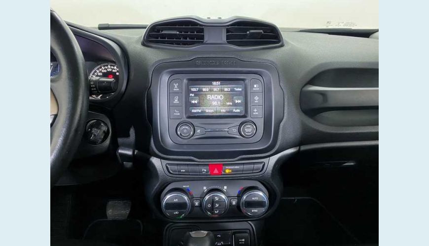 JEEP RENEGADE LONGITUDE TETO 1.8 AUT. FLEX - BRANCO - 2017 Foto 10 (Grande)