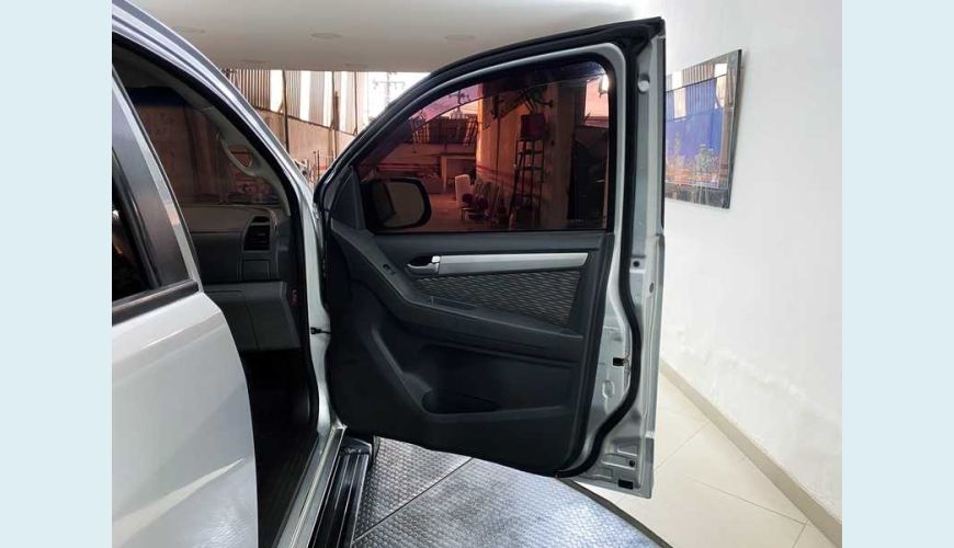 CHEVROLET S-10 CD S-10 LT 2.5 4X4 CD FLEX - PRATA - 2015 Foto 10 (Grande)