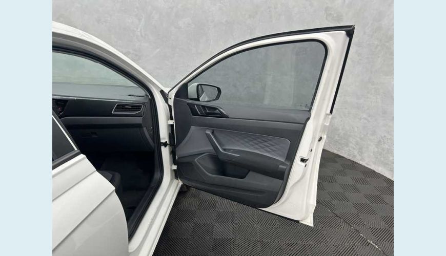 VOLKSWAGEN VIRTUS TSI 1.0 FLEX 12V 4P MEC. - BRANCO - 2023 Foto 10 (Grande)