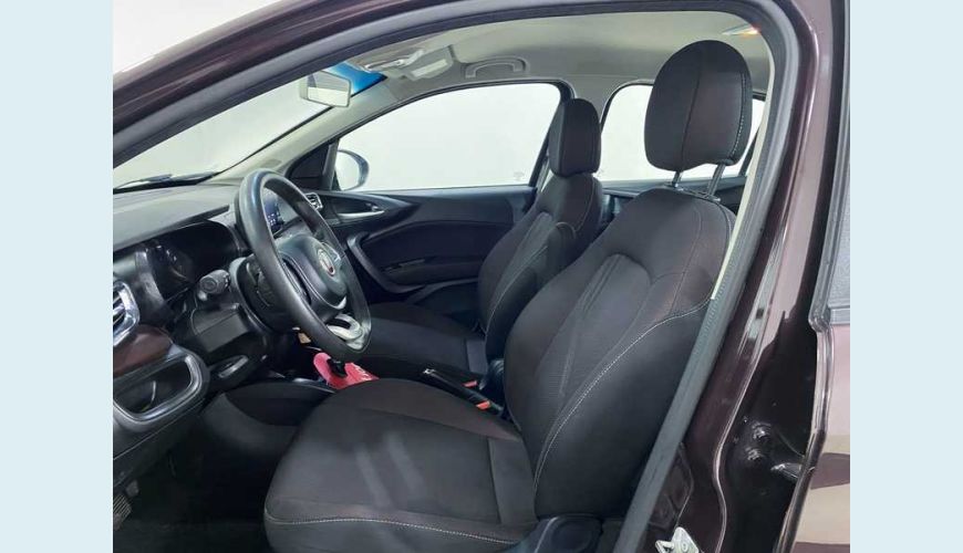 FIAT CRONOS 1.8 PRECISION E.TORQ AT6 (FLEX) - VERMELHO - 2020 Foto 10 (Grande)