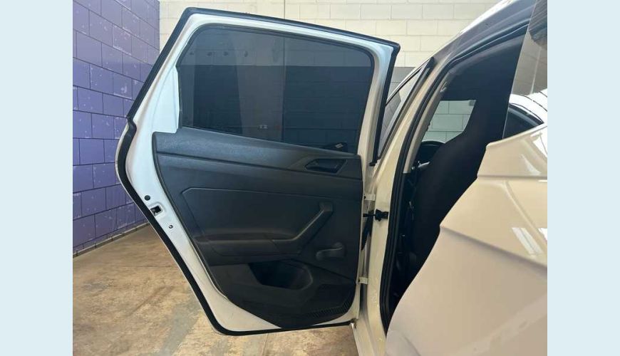 VOLKSWAGEN POLO TRACK 1.0 FLEX 12V 5P - BRANCO - 2025 Foto 10 (Grande)