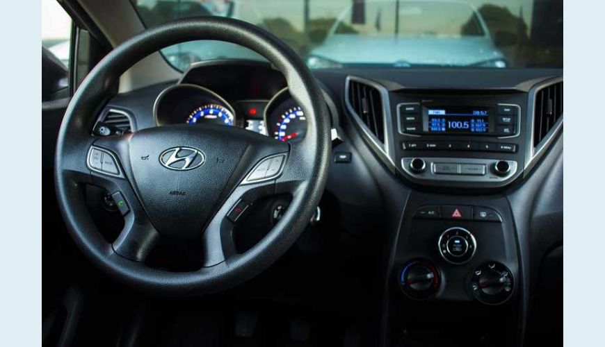 HYUNDAI HB 20S 1.0 COMFORT PLUS (FLEX) - MARROM - 2018 Foto 10 (Grande)