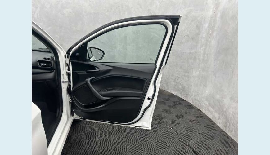 FIAT CRONOS DRIVE 1.0 FLEX MT - BRANCO - 2023 Foto 10 (Grande)