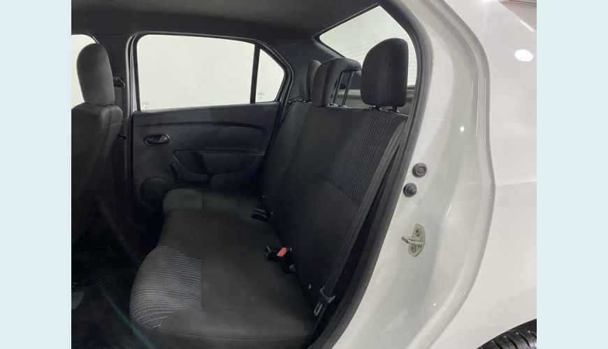 RENAULT LOGAN ZEN 1.0 12V SCE (FLEX) - BRANCO - 2020 Foto 10 (Grande)