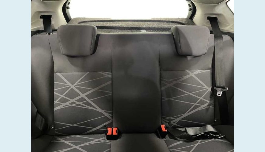 FORD NEW FIESTA HATCH NEW FIESTA S 1.5 16V - BRANCO - 2015 Foto 10 (Grande)