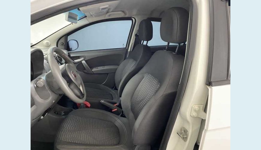 FIAT PALIO ATTRACTIVE 1.0 EVO (FLEX) - BRANCO - 2016 Foto 10 (Grande)