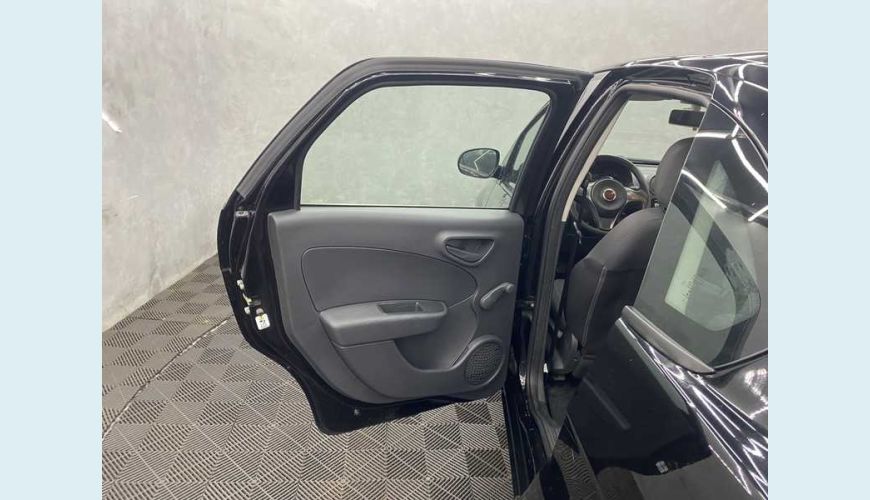 FIAT GRAND SIENA 1.4 FLEX - PRETO - 2021 Foto 10 (Grande)