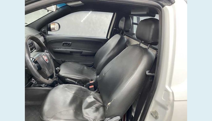 FIAT STRADA HARD WORKING 1.4 FLEX CS - BRANCO - 2020 Foto 10 (Grande)