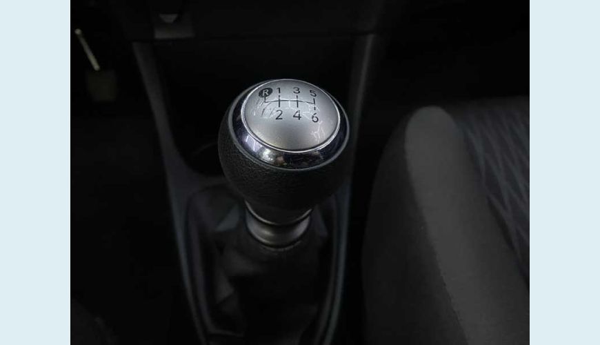 TOYOTA ETIOS X PLUS 1.5 (AUT) (FLEX) - CINZA - 2019 Foto 10 (Grande)