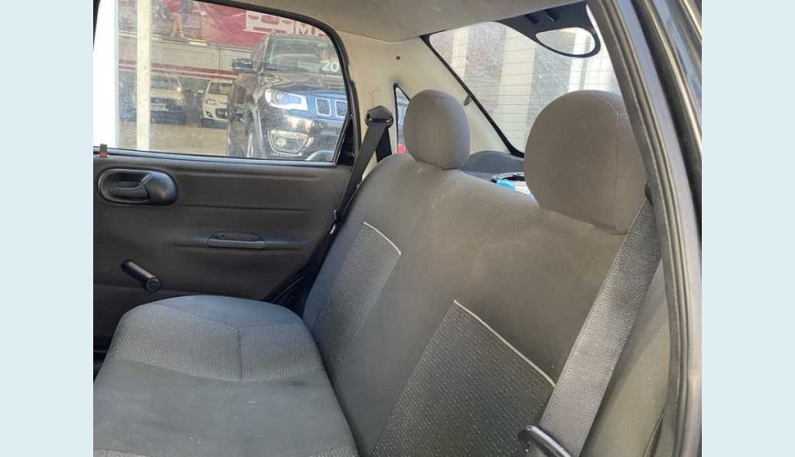 CHEVROLET CLASSIC LS VHC E 1.0 FLEX - PRETO - 2013 Foto 10 (Grande)