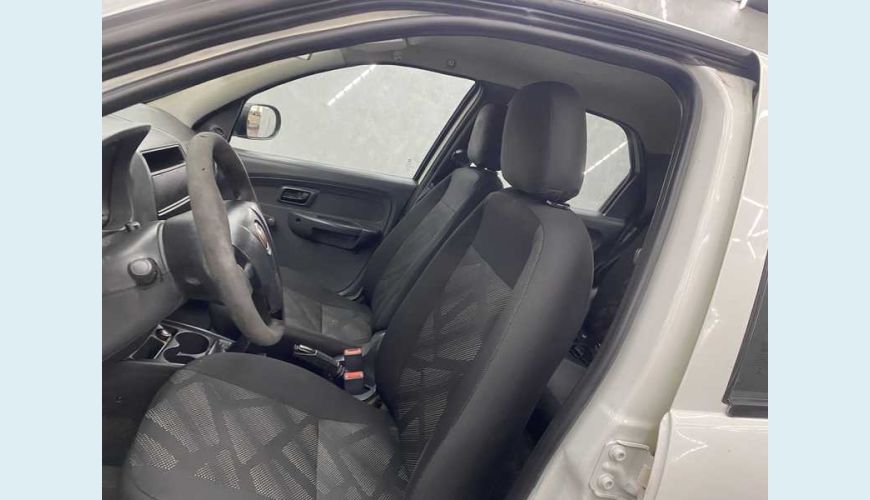 FIAT PALIO FIRE 1.0 8V (FLEX) 4P - BRANCO - 2016 Foto 10 (Grande)