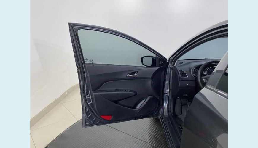 HYUNDAI HB 20 1.6 COMFORT PLUS (FLEX) - CINZA - 2013 Foto 10 (Grande)