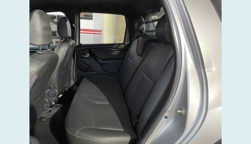 RENAULT DUSTER OROCH 2.0 16V DYNAMIQUE AUT. FLEX - PRATA - 2020 Foto 10 (Grande)