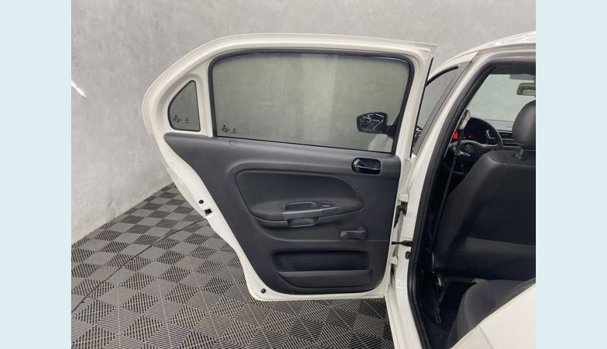 VOLKSWAGEN VOYAGE 1.6 MSI 8V (FLEX) - BRANCO - 2021 Foto 10 (Grande)