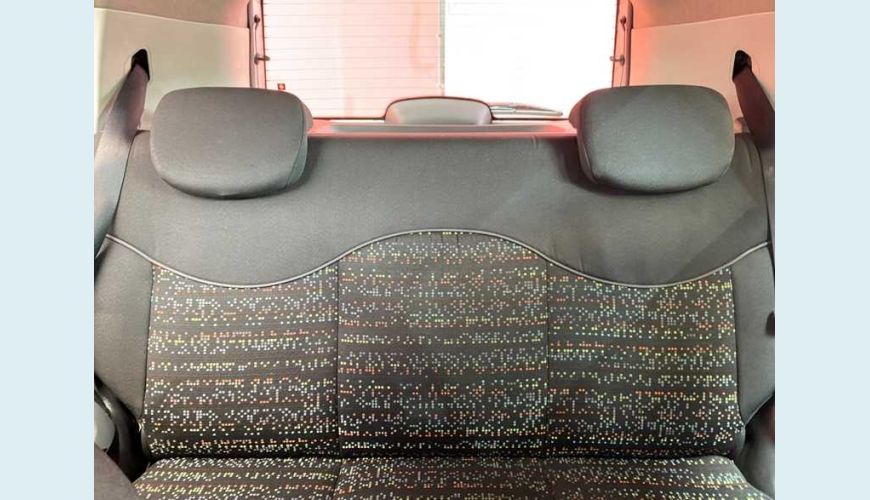 FIAT UNO VIVACE 1.0 8V (FLEX) 2P - PRATA - 2012 Foto 10 (Grande)