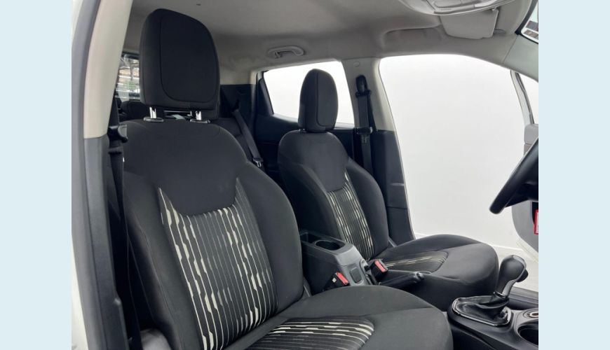 FIAT TORO ENDURANCE AT6 - BRANCO - 2020 Foto 10 (Grande)