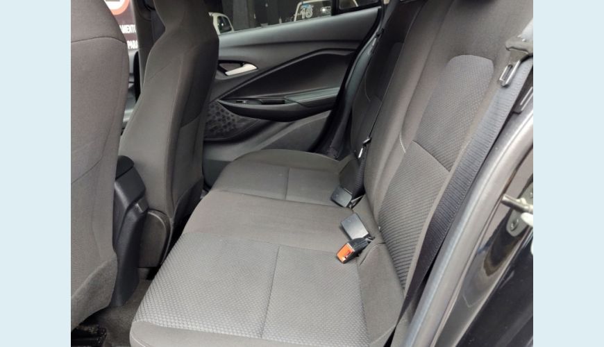 CHEVROLET ONIX - PRETO - 2024 Foto 10 (Grande)