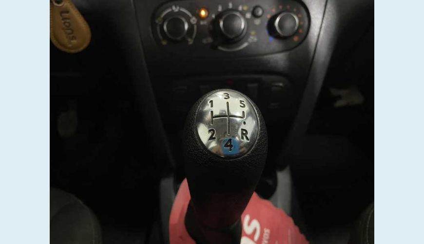 RENAULT SANDERO EXPRESSION 1.6 16V SCE (FLEX) - BRANCO - 2018 Foto 10 (Grande)